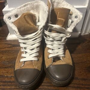 Women's Tan and Brown High-Top Sneakers